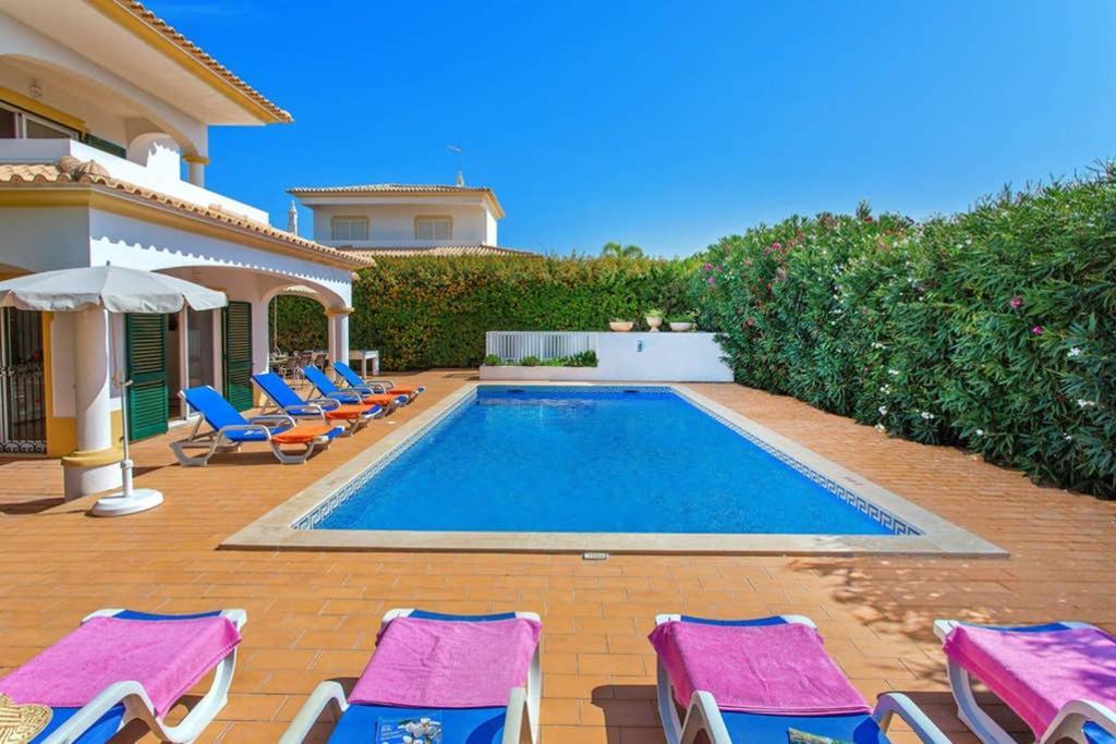 Villa White Sands - Private Oasis, Heated Pool, Beaches & Strip Nearby Αλμπουφέιρα Εξωτερικό φωτογραφία